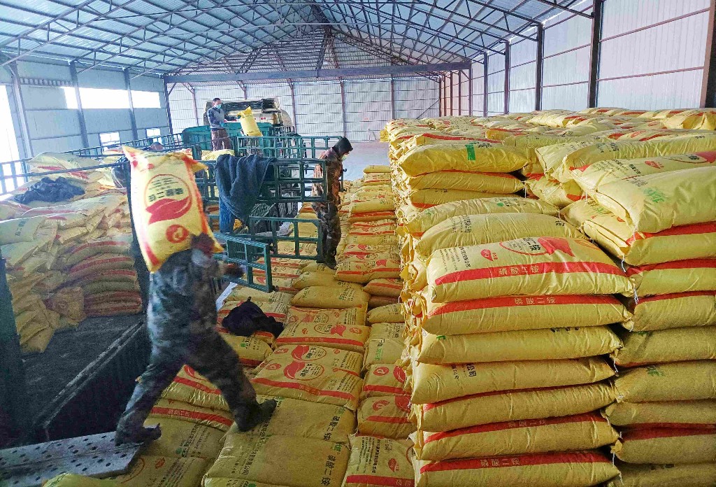 “雙控一服務(wù)”落地開(kāi)花 買肥賣糧多方共贏的農(nóng)業(yè)新路徑